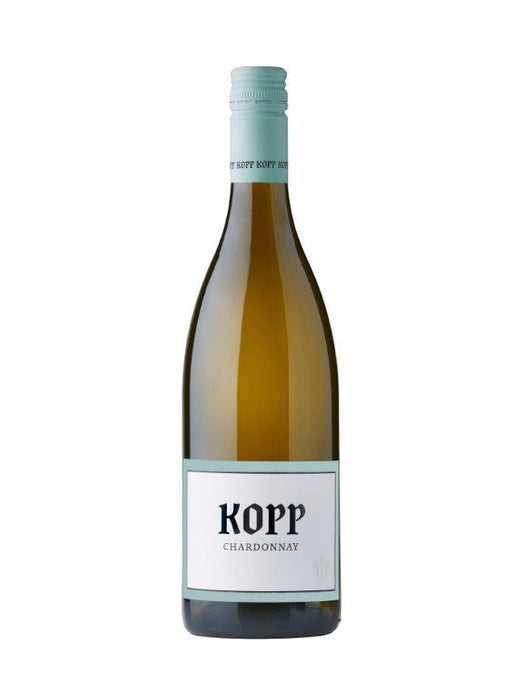 Mein-Weinhandel Kopp Chardonnay 2022 Weißwein mit Noten von Aprikose und Apfel, frisch und elegant.