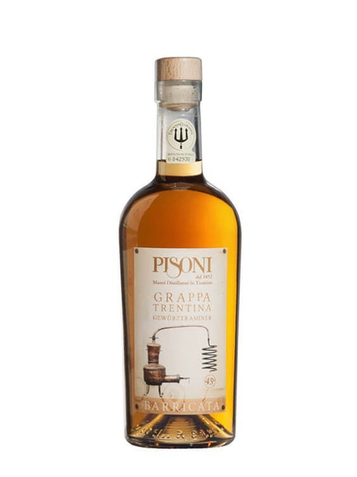 Mein-Weinhandel Pisoni Grappa Gewürztraminer Barricata 0,7l, bernsteinfarben, gereift in Eichenfässern, mit Vanille- und Holznoten.
