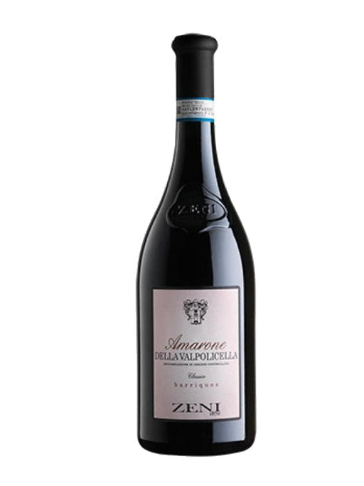 Mein-Weinhandel ZENI Amarone della Valpolicella DOCG Barrique 2019 Rotweinflasche vor weißem Hintergrund